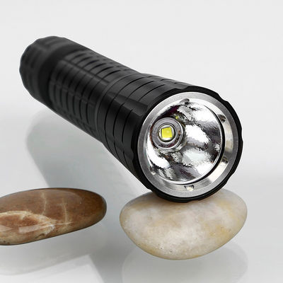 China Linterna recargable del USB Lumintop EDC21, linterna más brillante impermeable de la caza proveedor